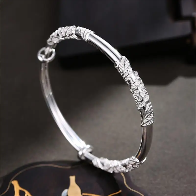 Ethnic Fashion Designer - Bracciale rigido con graziosi fiori in