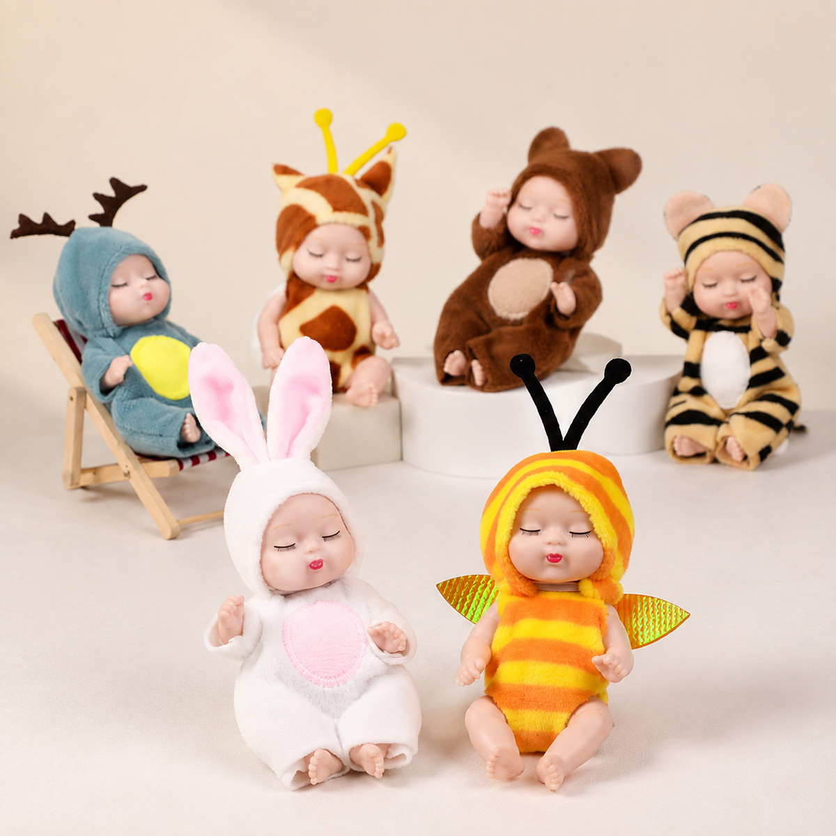 1/6 Pezzi di Simpatiche Bambol - Ethnic Fashion Designer recensione e prezzo